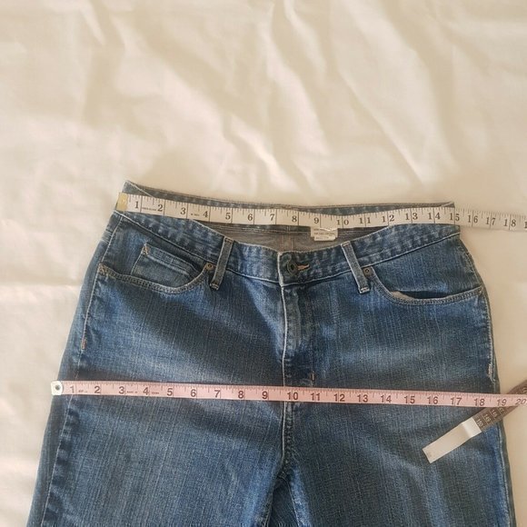 L.L Bean Jeans Womens Size 10 Regular Blue Denim Straight Pockets Mid Ri… - Picture 9 of 12